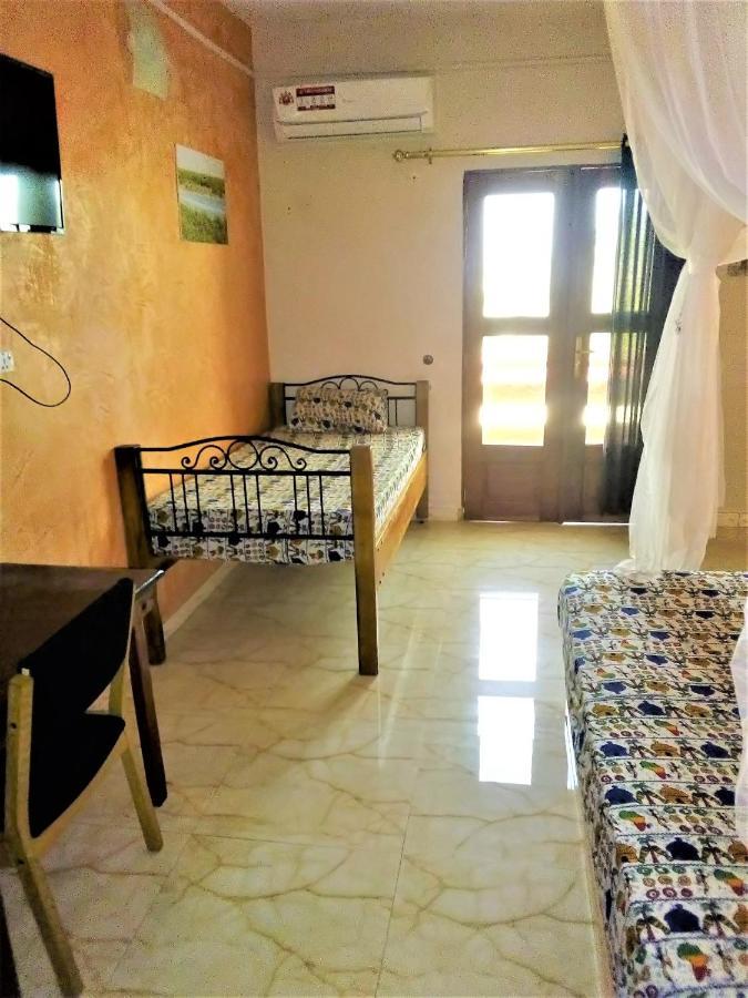 Hotel Le Chamama Niaga Esterno foto