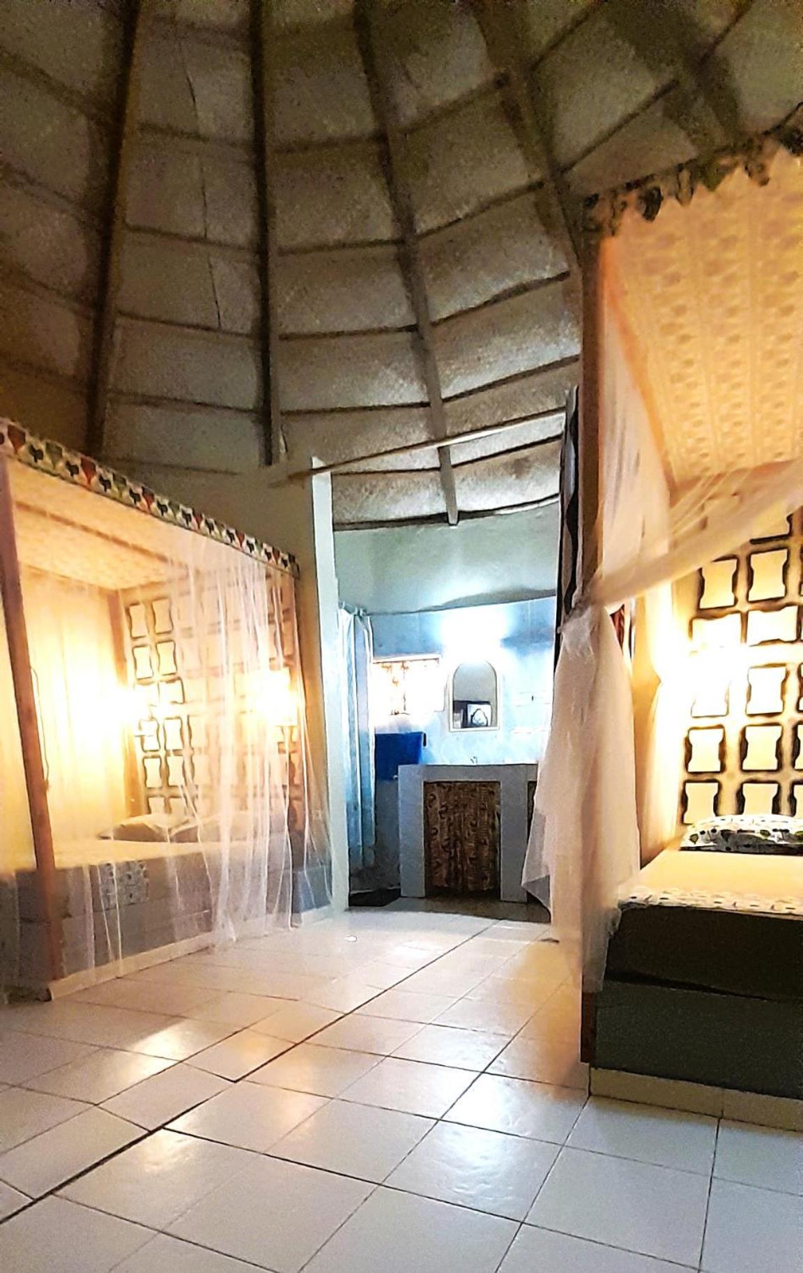 Hotel Le Chamama Niaga Esterno foto